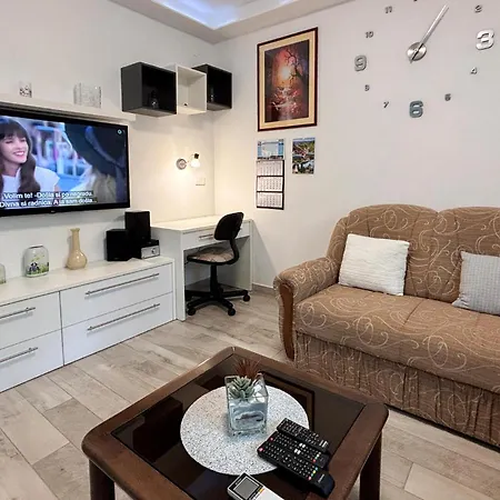 2 Bedroom In Apartment Supetarska Draga