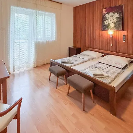 2 Bedroom In